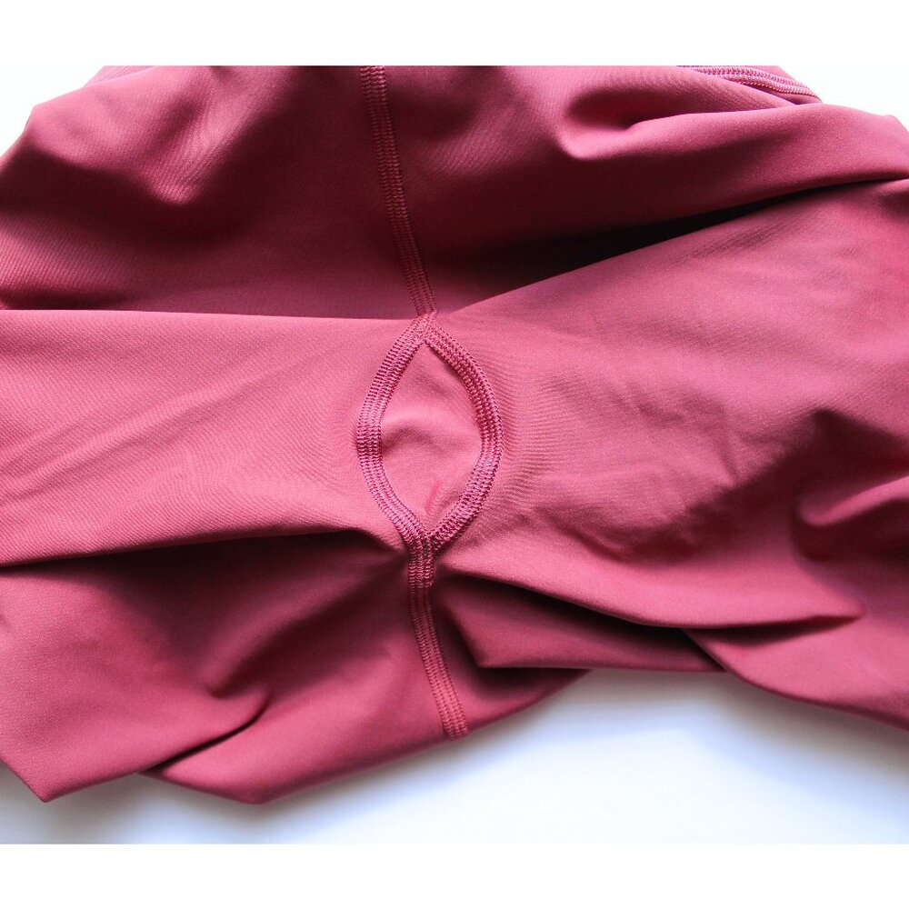 Lululemon Base Pace High-Rise Short 8" / Size 10 / Mulled Wine Run Nulux - Picture 6 of 8